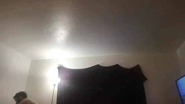 Snapshot of SpunCandy chatting on 09-19-25, 01:12 SpunCandy online show from 09-19-25, 01:12