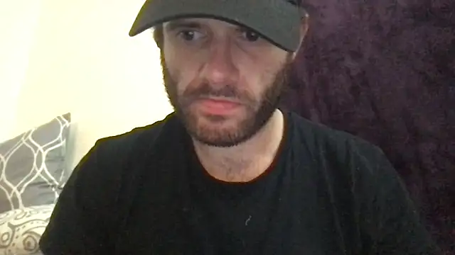 Snapshot of SpunCandy chatting on 10-08-25, 06:33 SpunCandy online show from 10-08-25, 06:33