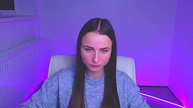 Snapshot of Eva_Janee chatting on 12-17-24, 03:49 Eva Janee online show from 12-17-24, 03:49