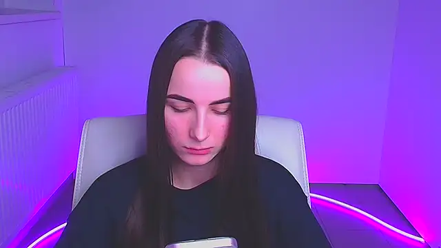 Snapshot of Eva_Janee chatting on 12-19-24, 12:23 Eva Janee online show from 12-19-24, 12:23