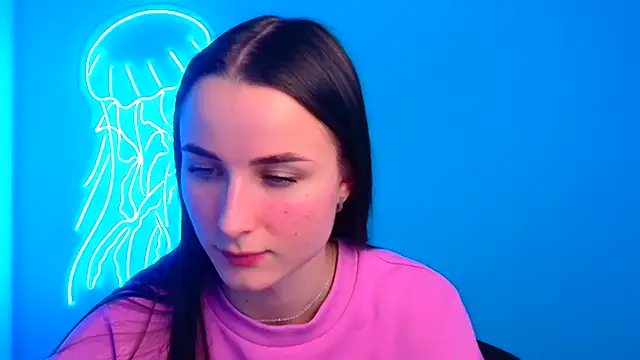 Snapshot of Eva_Janee chatting on 12-23-24, 03:33 Eva Janee online show from 12-23-24, 03:33