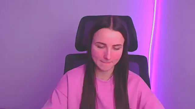 Snapshot of Eva_Janee chatting on 01-27-25, 04:33 Eva Janee online show from 01-27-25, 04:33