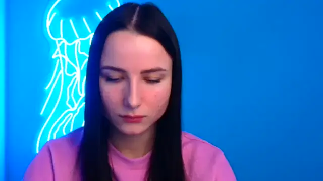 Snapshot of Eva_Janee chatting on 02-19-25, 07:06 Eva Janee online show from 02-19-25, 07:06