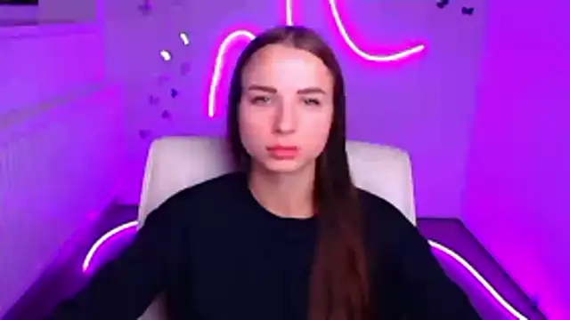 Snapshot of Eva_Janee chatting on 11-15-25, 06:22 Eva Janee online show from 11-15-25, 06:22