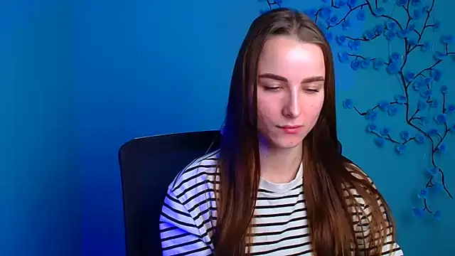 Snapshot of Eva_Janee chatting on 07-13-26, 05:43 Eva Janee online show from 07-13-26, 05:43
