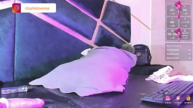 Charlie Williams online show from 03-21-25, 02:07