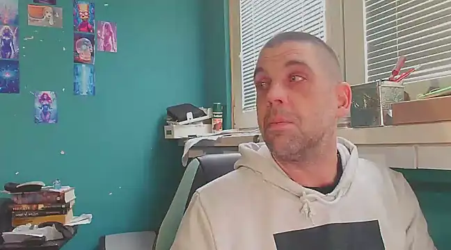 YouWantMe666 online show from 02-14-25, 07:49