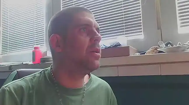 YouWantMe666 online show from 02-20-25, 11:42