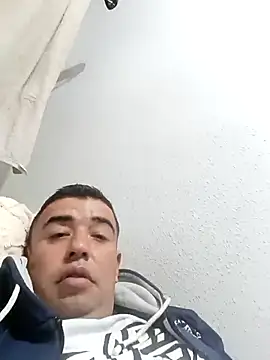 Snapshot of VainBaldpate chatting on 12-14-25, 07:36 VainBaldpate online show from 12-14-25, 07:36