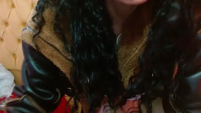 AlexandraJones  online show from 02-15-25, 08:00