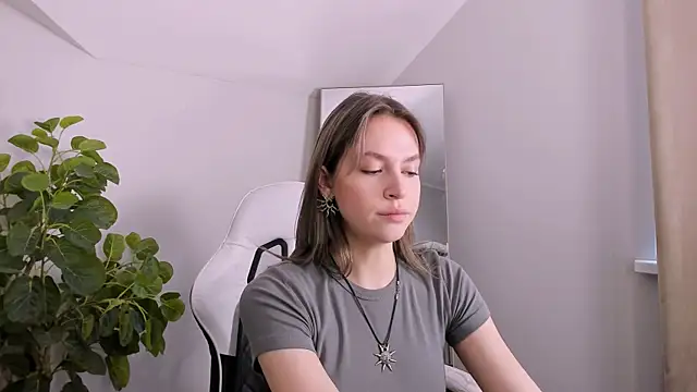 Snapshot of Niky__Jess chatting on 01-26-25, 05:56 Niky Jess online show from 01-26-25, 05:56