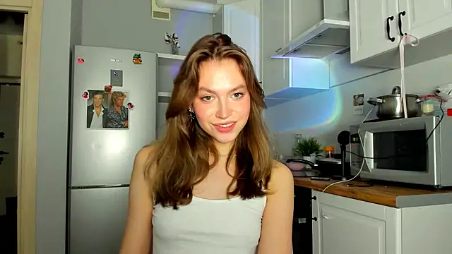 Snapshot of Niky__Jess chatting on 02-13-25, 01:59 Niky Jess online show from 02-13-25, 01:59