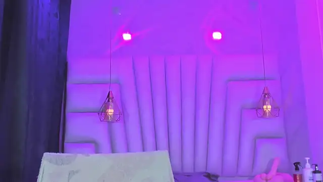 AngelaaCute  online show from 04-09-26, 12:10