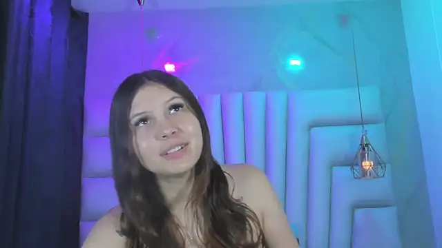 AngelaaCute  online show from 04-17-26, 12:19