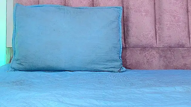 anisha x online show from 09-12-25, 07:14