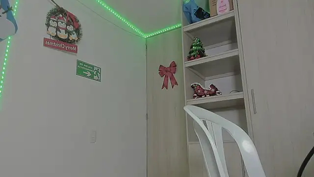 Snapshot of _diegsz_ chatting on 12-05-24, 01:28 diegsz online show from 12-05-24, 01:28