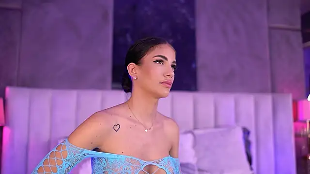 RaisaKali online show from 10-25-25, 04:02