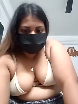 Hotmilfxox online show from 12-14-24, 06:09