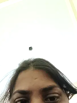 Hotmilfxox online show from 04-05-26, 07:44