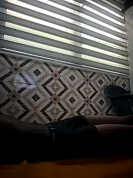 Snapshot of stephbig777 chatting on 11-17-25, 08:42 stephbig777 online show from 11-17-25, 08:42