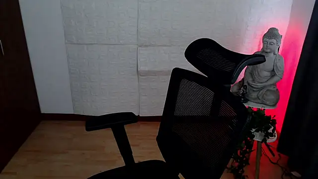 GODDESS EVANS online show from 03-26-26, 06:46