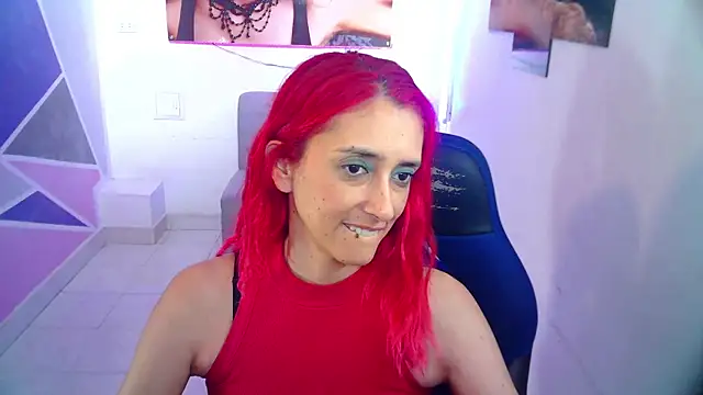 Snapshot of Ruby_Your_Milf chatting on 12-23-24, 11:17 Ruby Your Milf online show from 12-23-24, 11:17