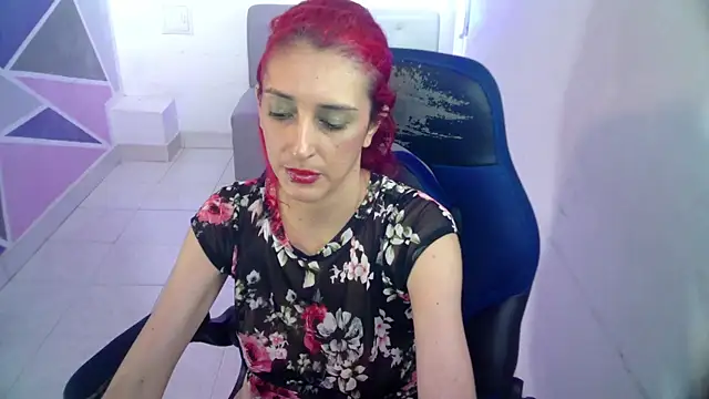 Snapshot of Ruby_Your_Milf chatting on 01-08-25, 05:59 Ruby Your Milf online show from 01-08-25, 05:59