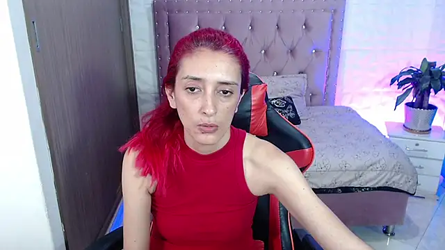 Snapshot of Ruby_Your_Milf chatting on 01-16-25, 12:02 Ruby Your Milf online show from 01-16-25, 12:02