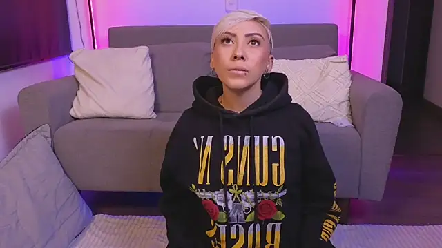 Snapshot of jane_hart_ chatting on 12-14-24, 02:12 jane hart online show from 12-14-24, 02:12