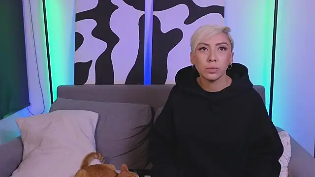 Snapshot of jane_hart_ chatting on 01-08-25, 02:35 jane hart online show from 01-08-25, 02:35