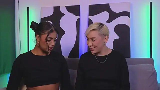 Snapshot of jane_hart_ chatting on 01-13-25, 02:07 jane hart online show from 01-13-25, 02:07