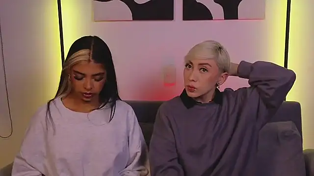 Snapshot of jane_hart_ chatting on 03-05-25, 12:05 jane hart online show from 03-05-25, 12:05