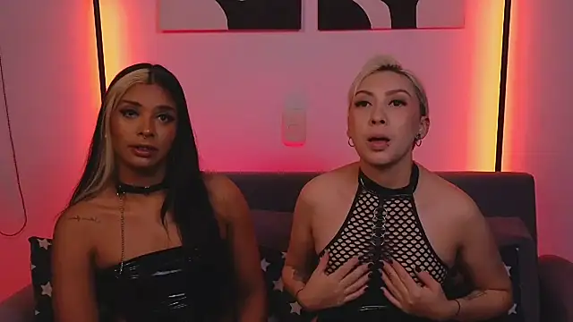 Snapshot of jane_hart_ chatting on 03-16-25, 02:21 jane hart online show from 03-16-25, 02:21