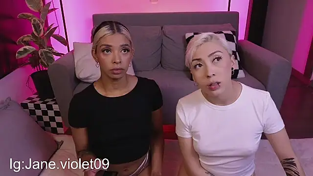 Snapshot of jane_hart_ chatting on 09-16-25, 02:01 jane hart online show from 09-16-25, 02:01