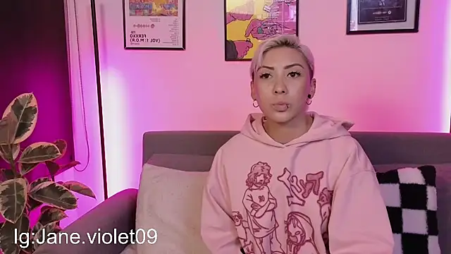 Snapshot of jane_hart_ chatting on 10-14-25, 12:11 jane hart online show from 10-14-25, 12:11