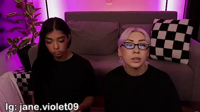 Snapshot of jane_hart_ chatting on 12-15-25, 12:59 jane hart online show from 12-15-25, 12:59