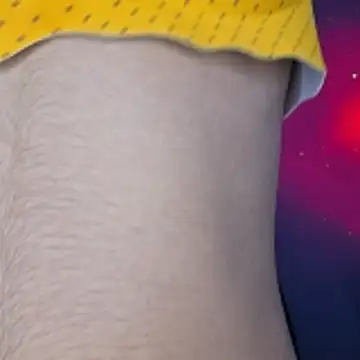 Snapshot of Liyana_Babe chatting on 10-31-25, 03:29 Liyana Babe online show from 10-31-25, 03:29