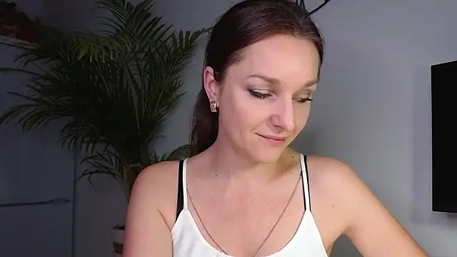 AliciaDesire online show from 01-23-25, 07:54