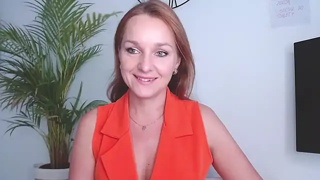 AliciaDesire online show from 09-18-25, 05:53