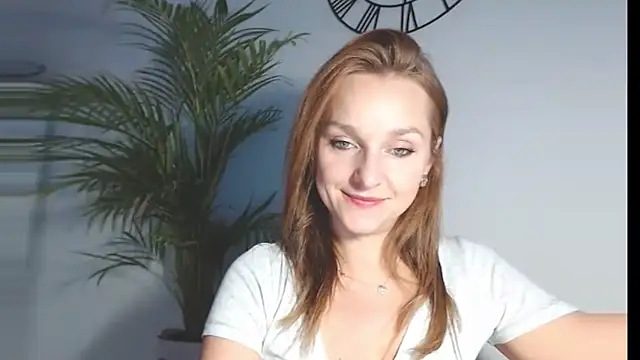 AliciaDesire online show from 11-19-25, 01:55