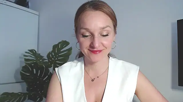 AliciaDesire online show from 03-23-26, 02:10