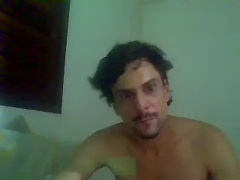 Snapshot of couplemilk chatting on 12-17-24, 04:45 couplemilk online show from 12-17-24, 04:45