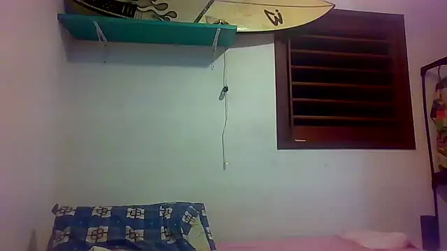 Snapshot of couplemilk chatting on 01-08-25, 10:16 couplemilk online show from 01-08-25, 10:16