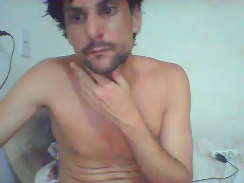 Snapshot of couplemilk chatting on 02-01-25, 05:18 couplemilk online show from 02-01-25, 05:18