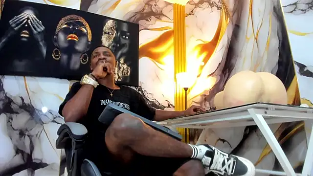 Snapshot of Thomas_shelbys chatting on 11-18-25, 04:06 Thomas shelbys online show from 11-18-25, 04:06