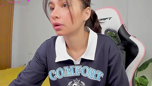 Adriennesexxx online show from 01-21-25, 11:56