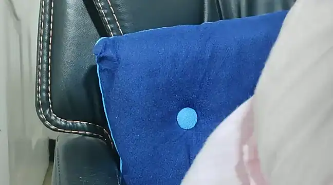 Snapshot of Anjali_cute-Pondati chatting on 02-25-25, 12:13 Anjali cute-Pondati online show from 02-25-25, 12:13