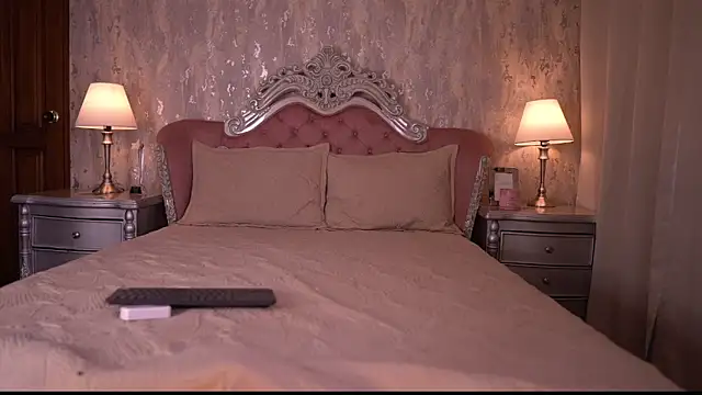 AngelineConnor online show from 05-15-26, 10:17