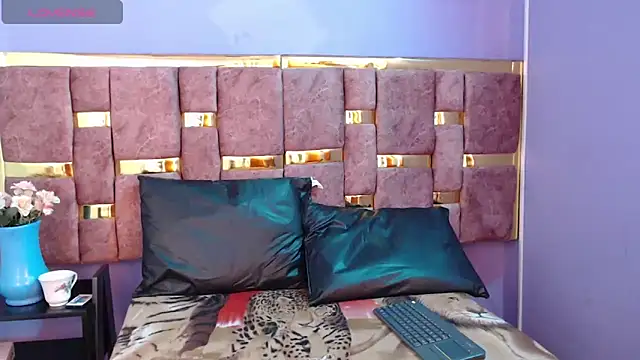 Snapshot of ling_ling24 chatting on 01-30-25, 03:22 ling ling24 online show from 01-30-25, 03:22