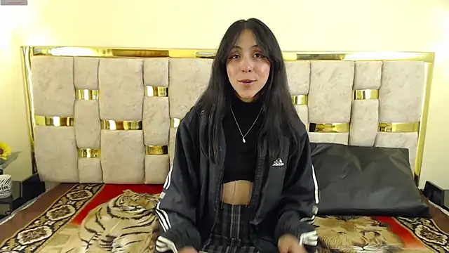 Snapshot of ling_ling24 chatting on 01-31-25, 02:58 ling ling24 online show from 01-31-25, 02:58